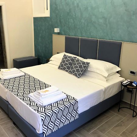 Hotel L'Ariana Isole Eolie - Una Esperienze Leni Bagian luar foto
