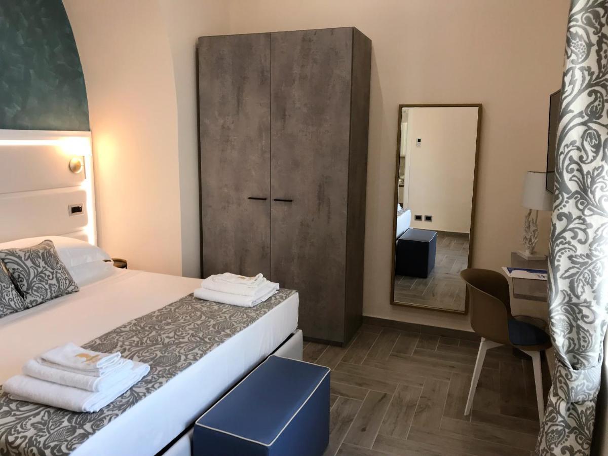 Hotel L'Ariana Isole Eolie - Una Esperienze Leni Bagian luar foto