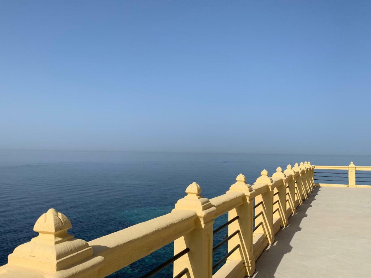Hotel L'Ariana Isole Eolie - Una Esperienze Leni Bagian luar foto