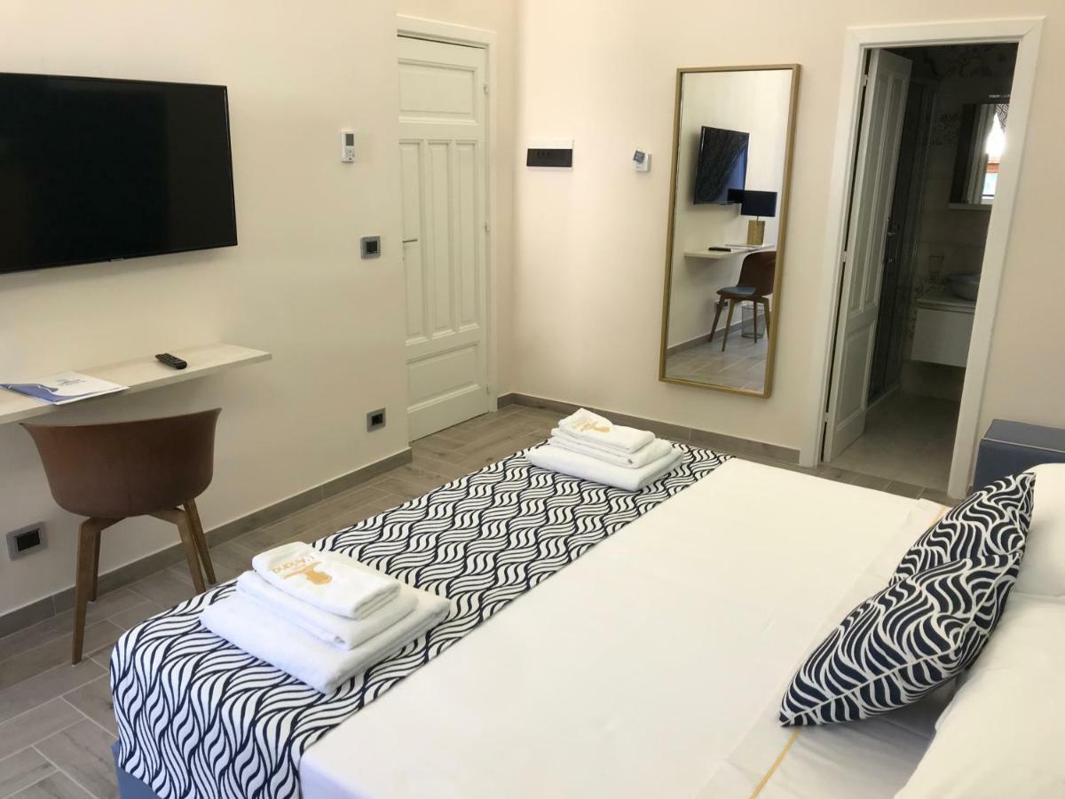 Hotel L'Ariana Isole Eolie - Una Esperienze Leni Bagian luar foto